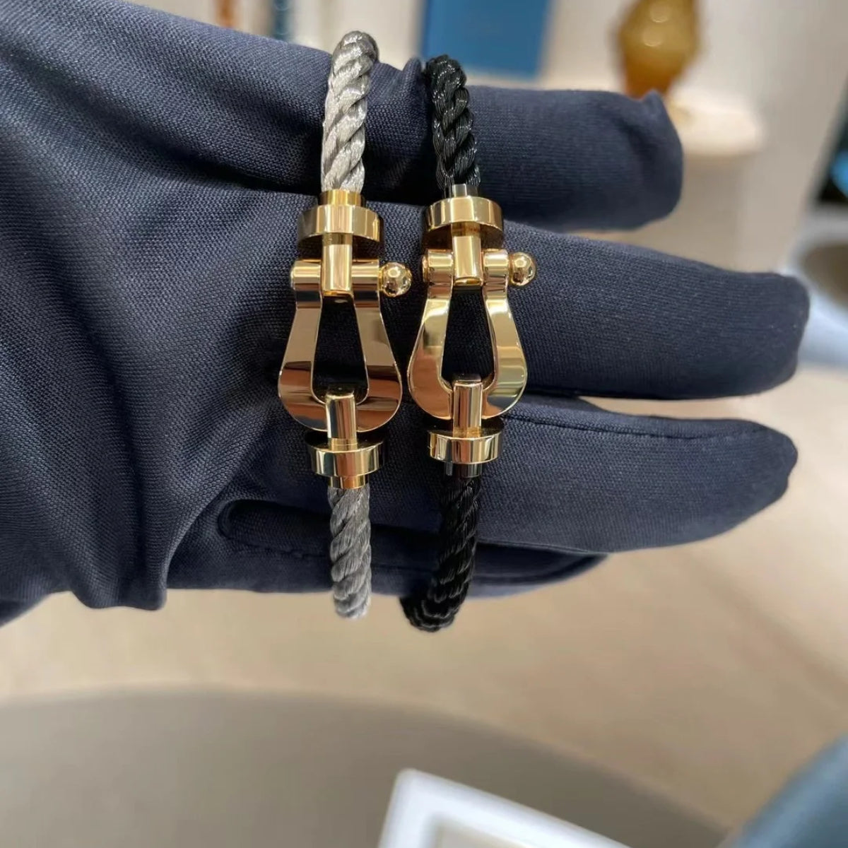 FRED Force 10 – PULSERA ICÓNICA DE ACERO INOXIDABLE Y ACABADO DORADO - 31mm
