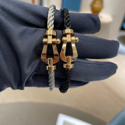 FRED Force 10 – PULSERA ICÓNICA DE ACERO INOXIDABLE Y ACABADO DORADO - 31mm